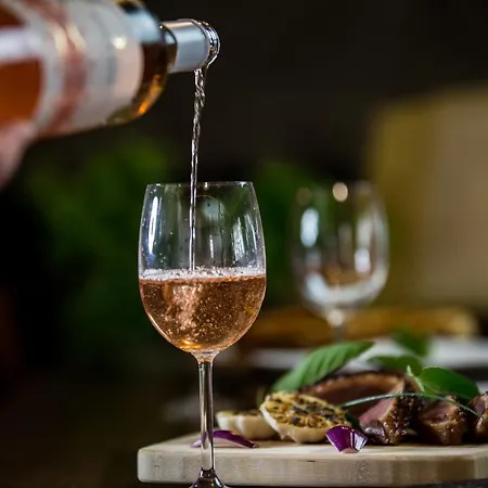 Fiáker Panzió Alojamento de Acomodação e Pequeno-almoço