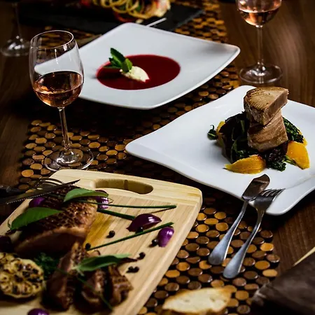 Alojamento de Acomodação e Pequeno-almoço Fiáker Panzió Zalaszentgrót